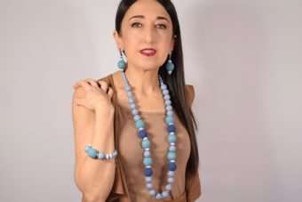 Collana Sandra azzurro polvere