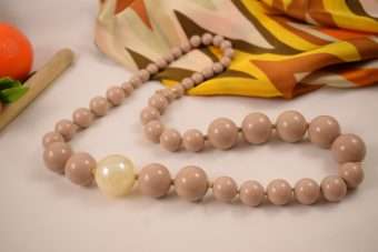 Alternative view of Collana Nunzia beige-bianco