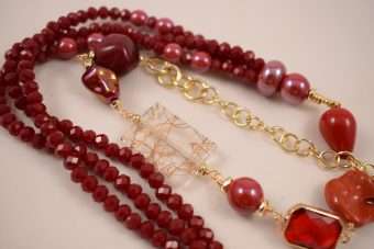 Alternative view of Collana Maddy rossa-bordeaux