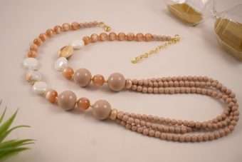 Alternative view of Collana Jennifer color sabbia