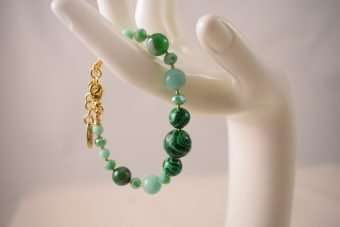 Alternative view of Bracciale Gaia verde malachite e Tiffany
