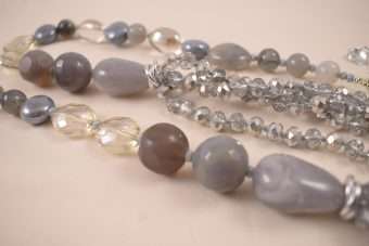 Alternative view of Collana Aurora grigia