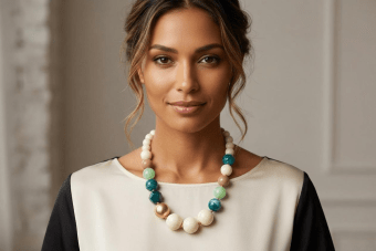 Collana Fiammetta verde ottanio-verde menta-bianco-avana