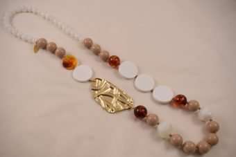 Alternative view of Collana Fiamma bianca-ambra