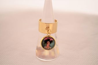 Alternative view of Anello Grifo 2 dorato