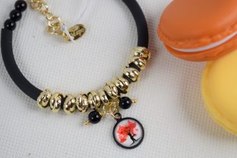 Alternative view of Bracciale Alice family