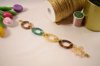 Alternative view of Bracciale Milù marrone, verde, bianco crema, rosso