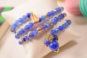 Alternative view of Bracciale Chiara blu elettrico