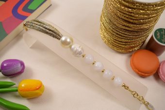 Alternative view of Bracciale Perla dorato-bianco