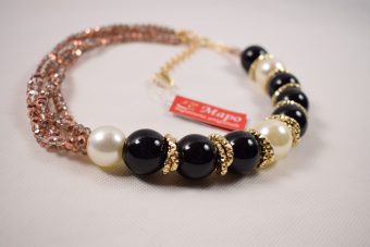 Alternative view of Collana Anna nera-ramata