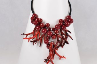 Alternative view of Collana Ramona rossa