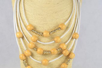 Alternative view of Collana Cora bianca