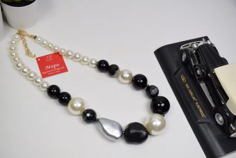 Collana Laura bianco-nero