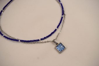 Collana Fantasy corta blu argentata