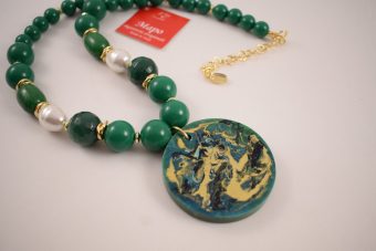Alternative view of Collana Cristina verde