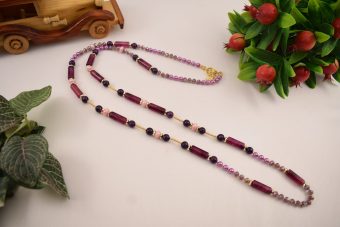 Collana Gaia lunga viola