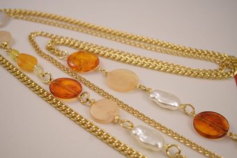 Alternative view of Collana Donatella giallo- cognac-ambra