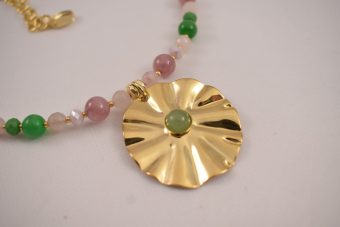 Alternative view of Collana Fiore corta dorata verde-rosa