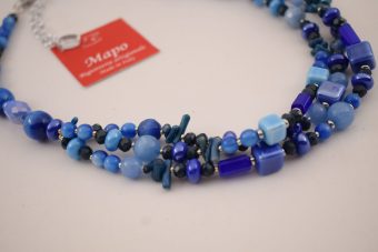 Alternative view of Collana Luna azzurra
