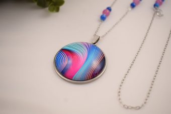 Alternative view of Collana Fiore lunga argentata blu-fucsia
