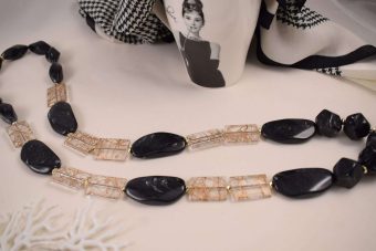 Collana Barbara lunga nera-dorata
